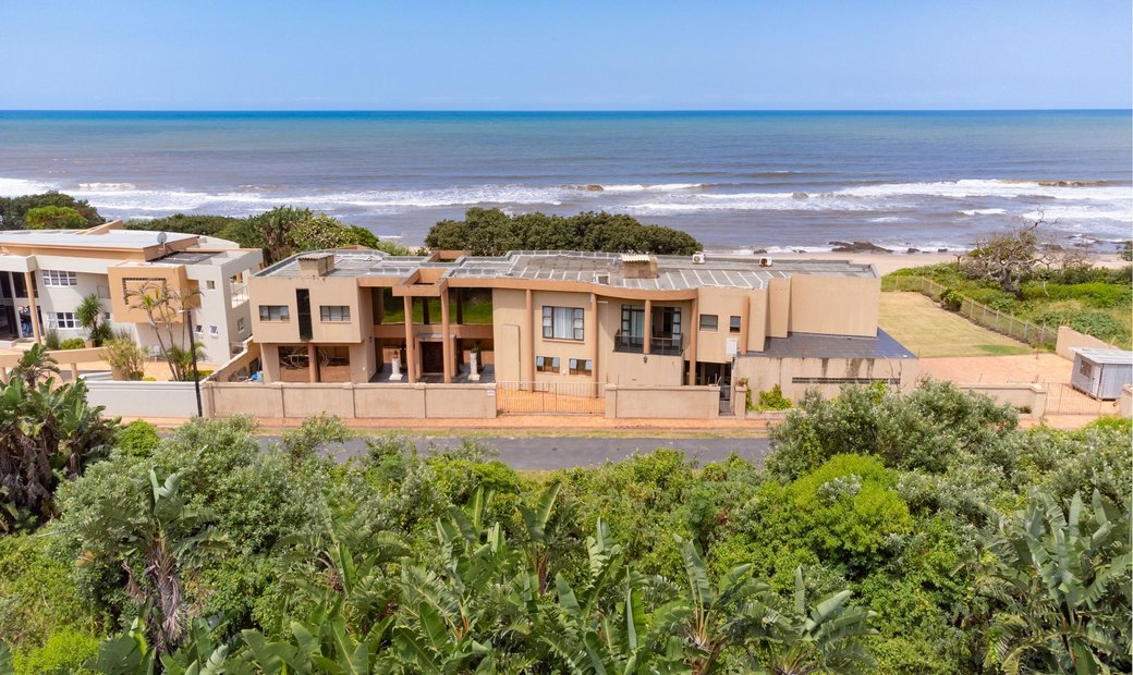 Luxury Beachfront Living At Its In Port Shepstone, Kwa Zulu Natal