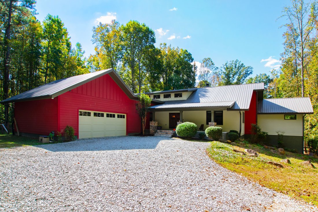 10040 South Lowell Road, Bahama, Nc In Bahama, North Carolina, United