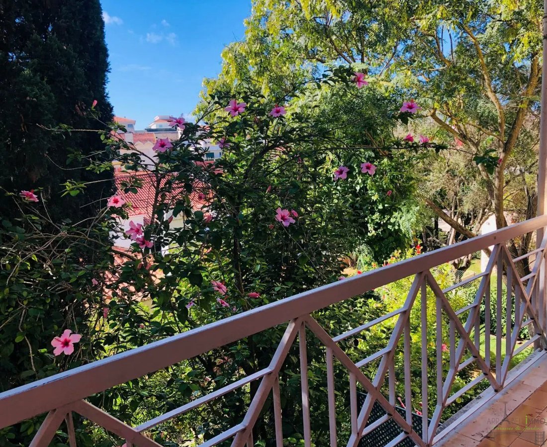 Apartment in Estoril, Cascais e Estoril, Lisbon 2 - 14771256
