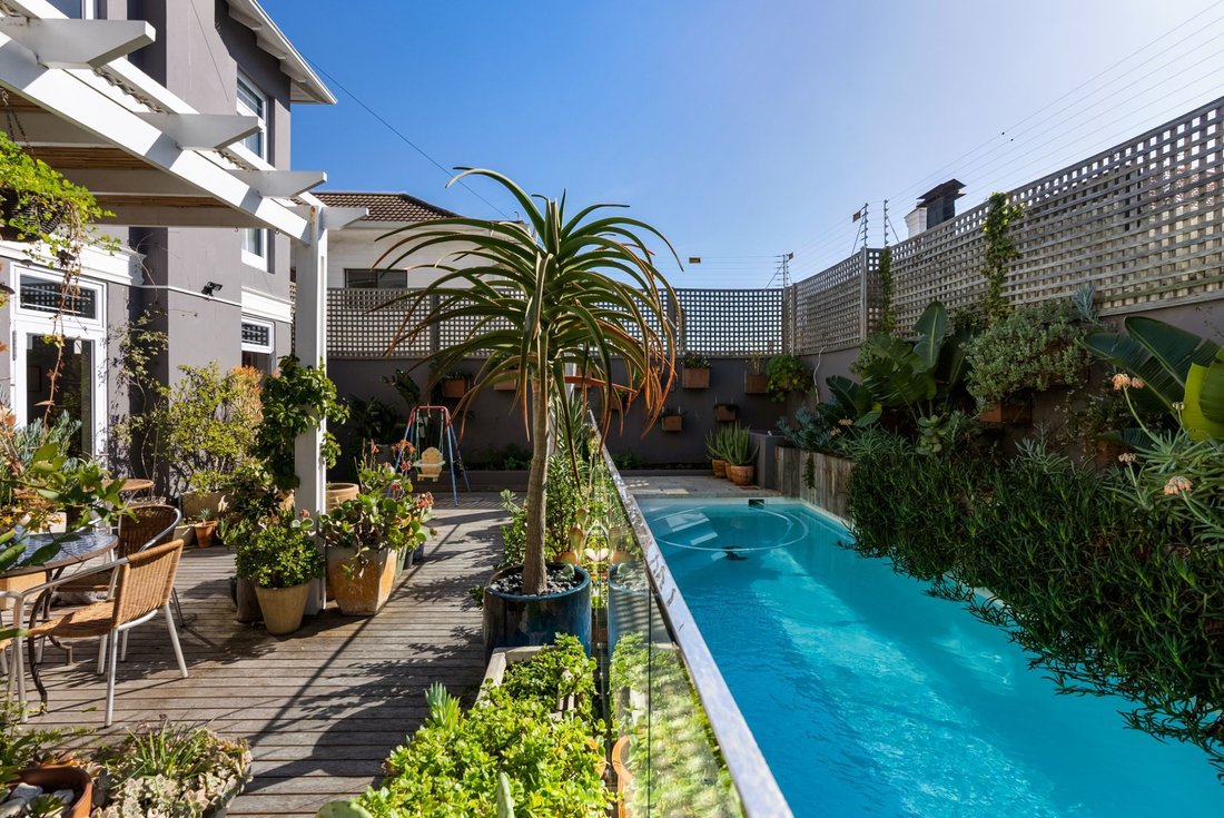 A Unique Bantry Bay Beach House In Cape Town, Western Cape, South