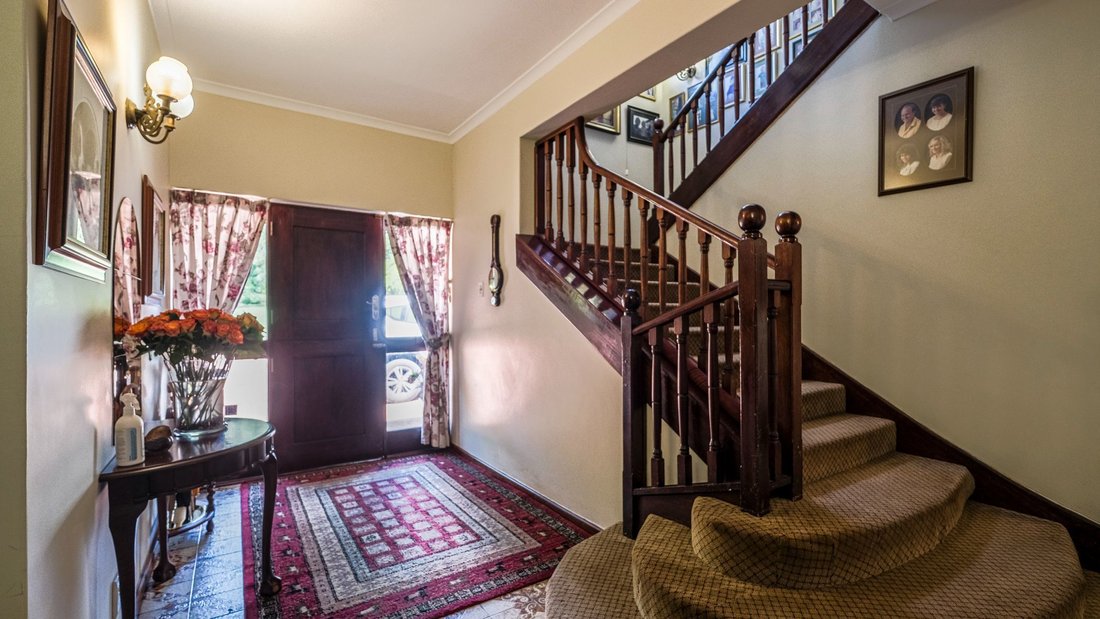 English Country Estate For Horse Lovers In Kariega, Eastern Cape, South