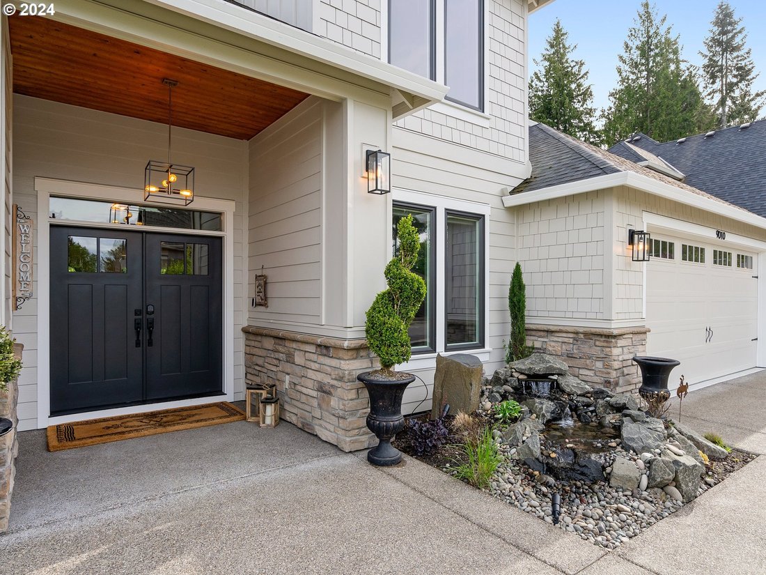 Custom Craftsman In Tigard In Tigard, Oregon, United States For Sale