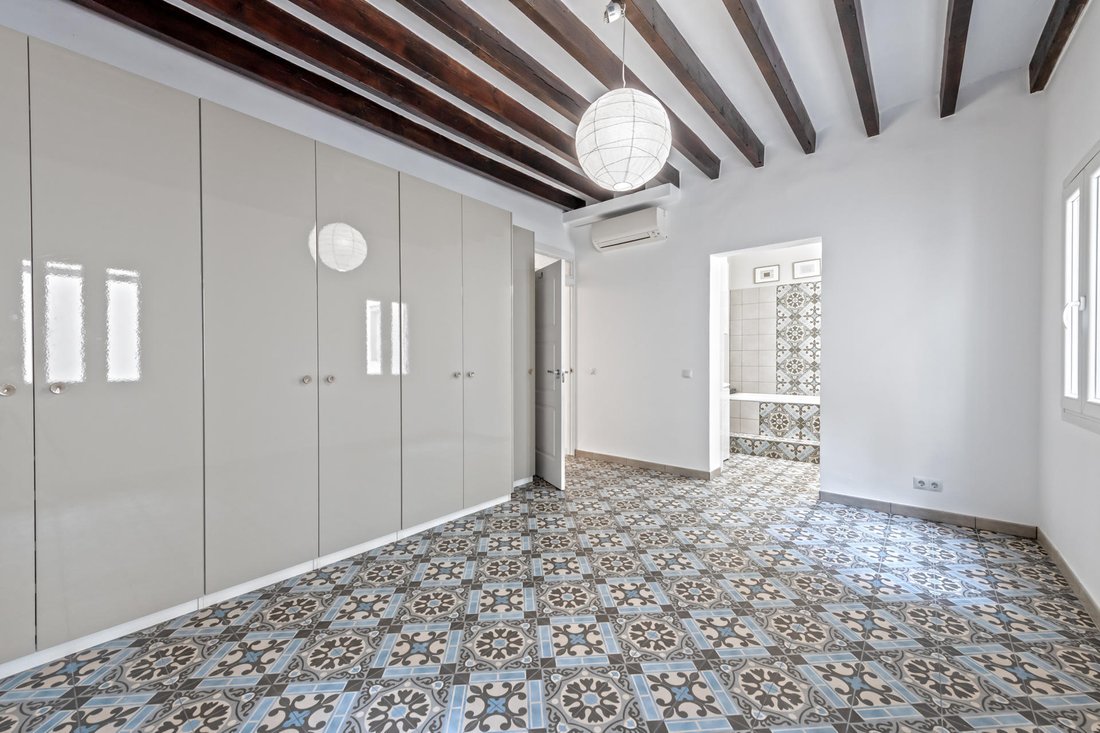 Authentic Old Town Apartment With Community In Palma, Balearic Islands