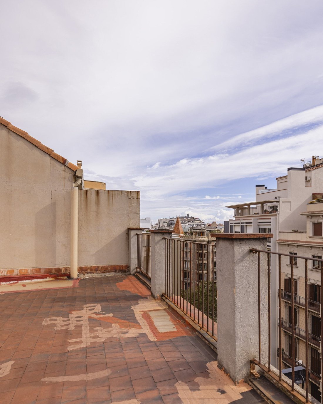 Barcelona Penthouse In Barcelona, Catalonia, Spain For Sale (14841041)