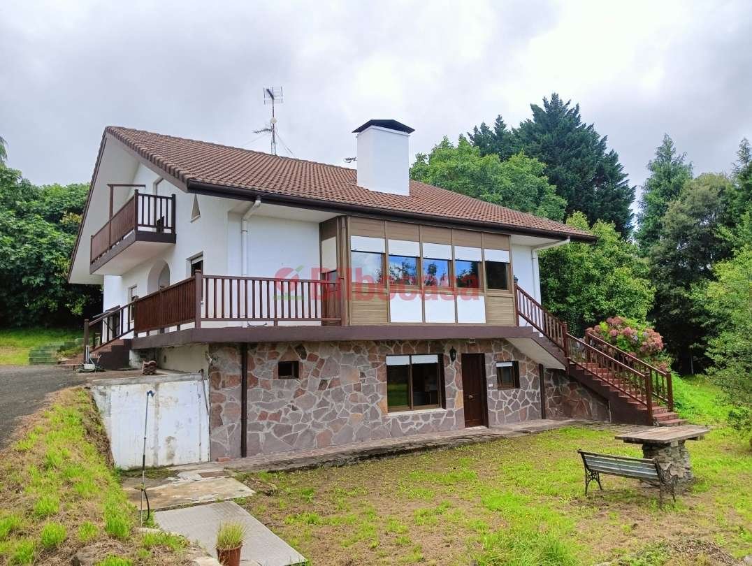 Chalet in Bermeo, Basque Country, Spain 1 - 14840286