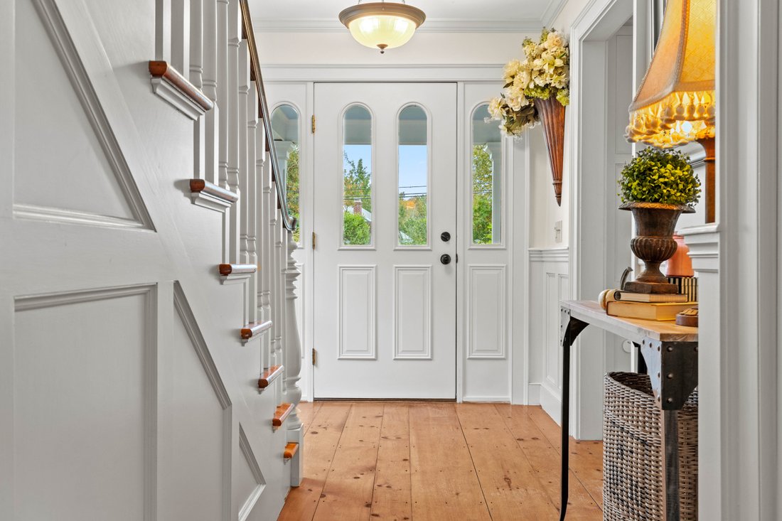 Custom Built Farmhouse Homestead In East Lyme, Connecticut, United