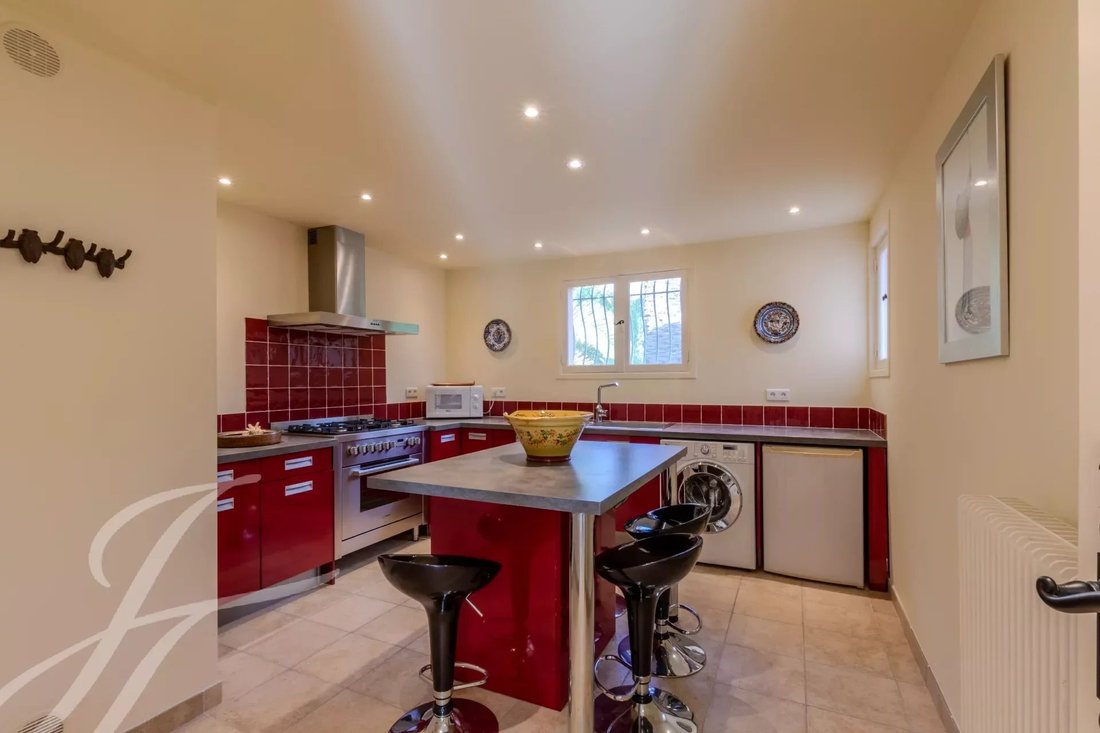 Cap D'antibes West Side In Antibes, Provence Alpes Côte D'azur