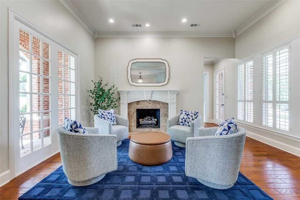 Conveniently Positioned Custom Home In Frisco, Texas, United States For