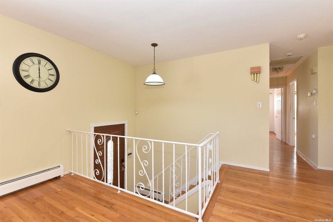 House Oceanside In Oceanside, New York, United States For Sale (14833055)