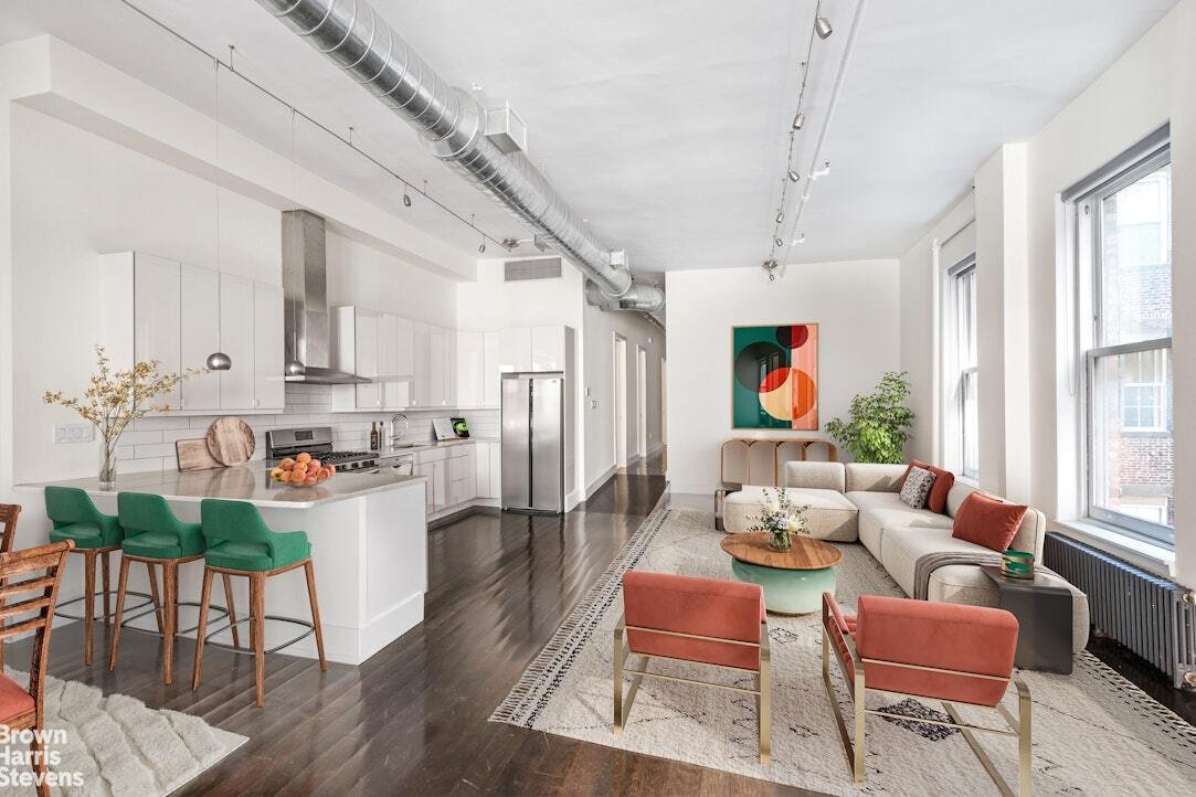 Sprawling Classic Loft In New York, New York, United States For Sale