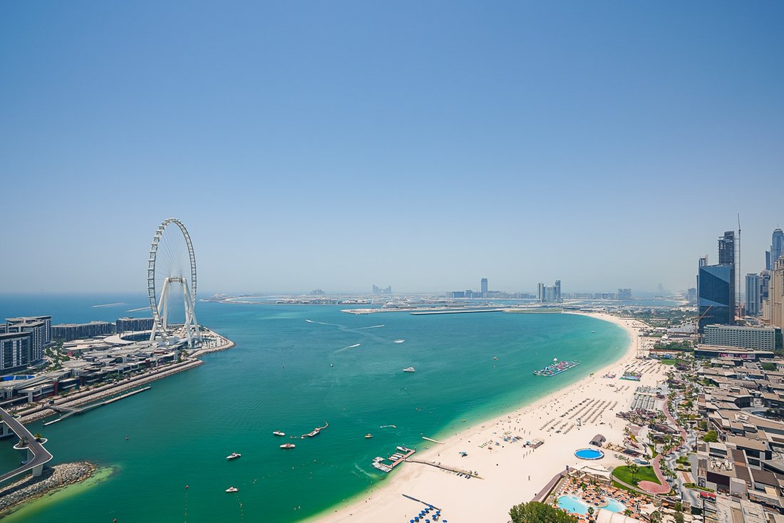 Apartment in Mirdif, Dubai, United Arab Emirates 1 - 14833848