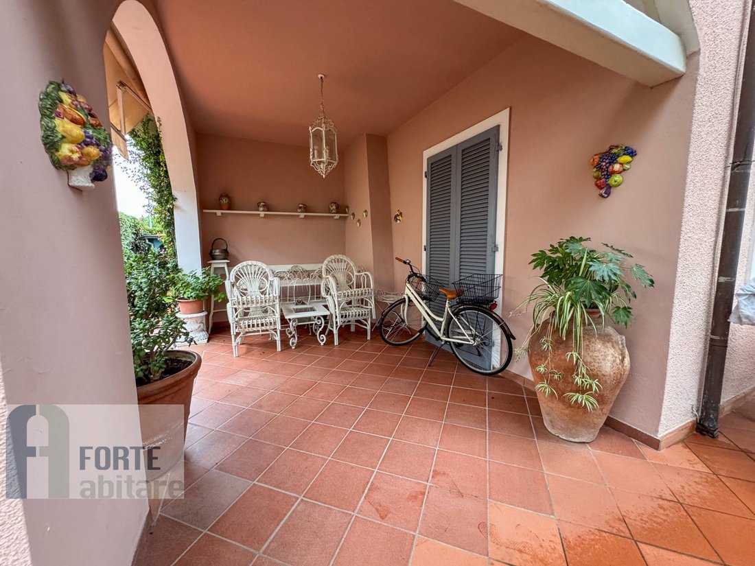 Villa in Center, Forte dei Marmi, Tuscany 4 - 14837017