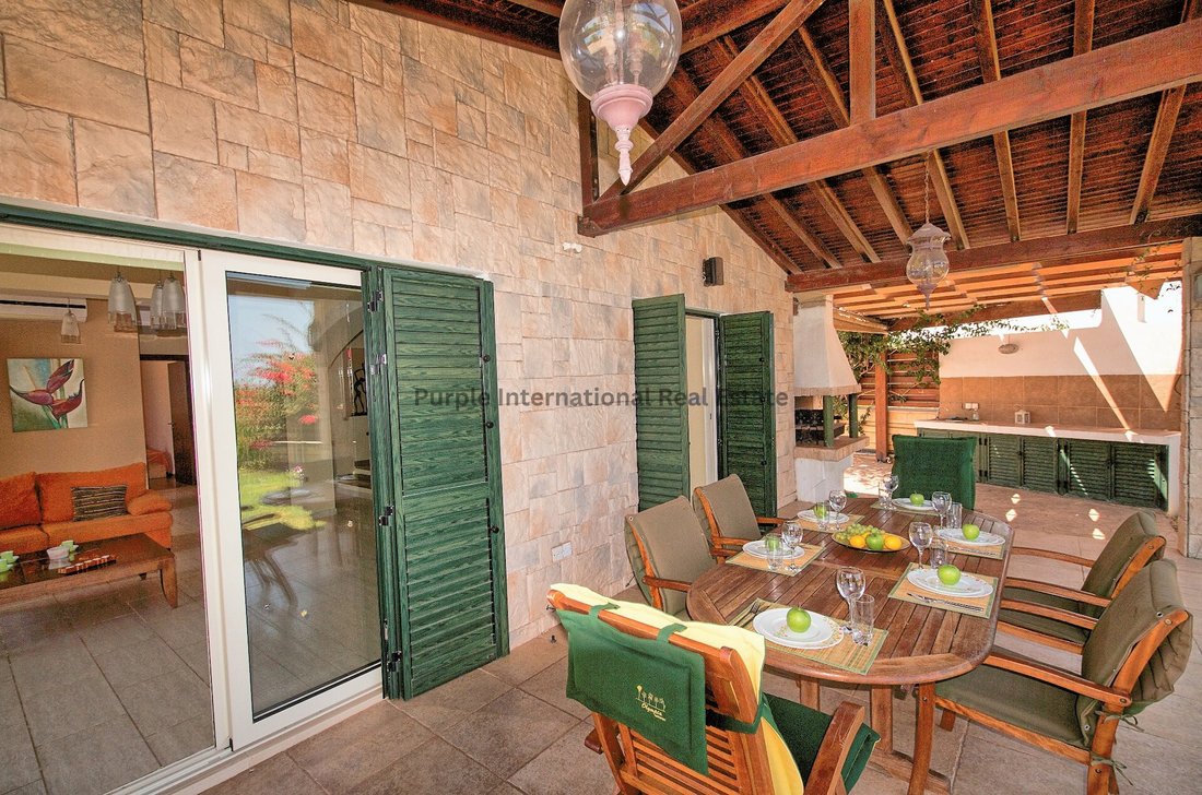 Villa in Paralimni, Famagusta, Cyprus 2 - 14840572