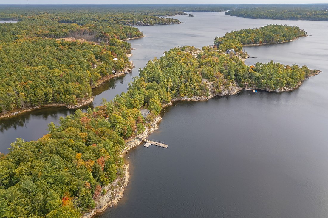 House in Georgian Bay, Ontario, Canada 1 - 14840760