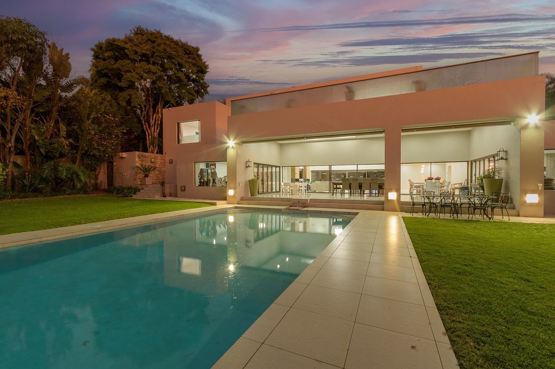 Engaging An Open, Yet Defined Flow, In Sandton, Gauteng, South Africa