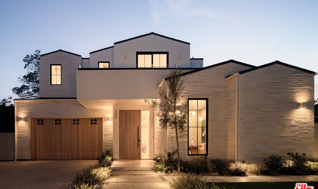 House Los Angeles In Los Angeles, California, United States For Sale