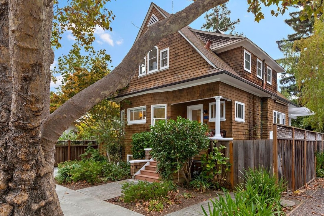 Desirable Victorian Home In Downtown In Palo Alto, California, United