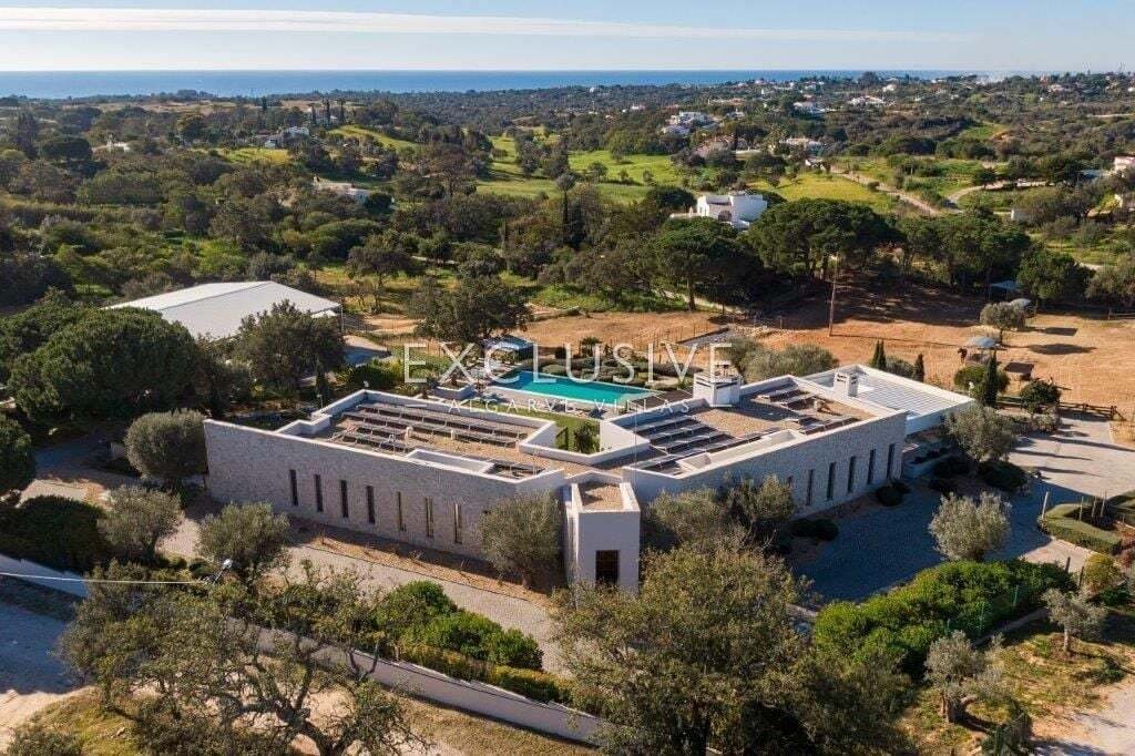 Villa in Porches, Algarve, Portugal 1 - 12502527