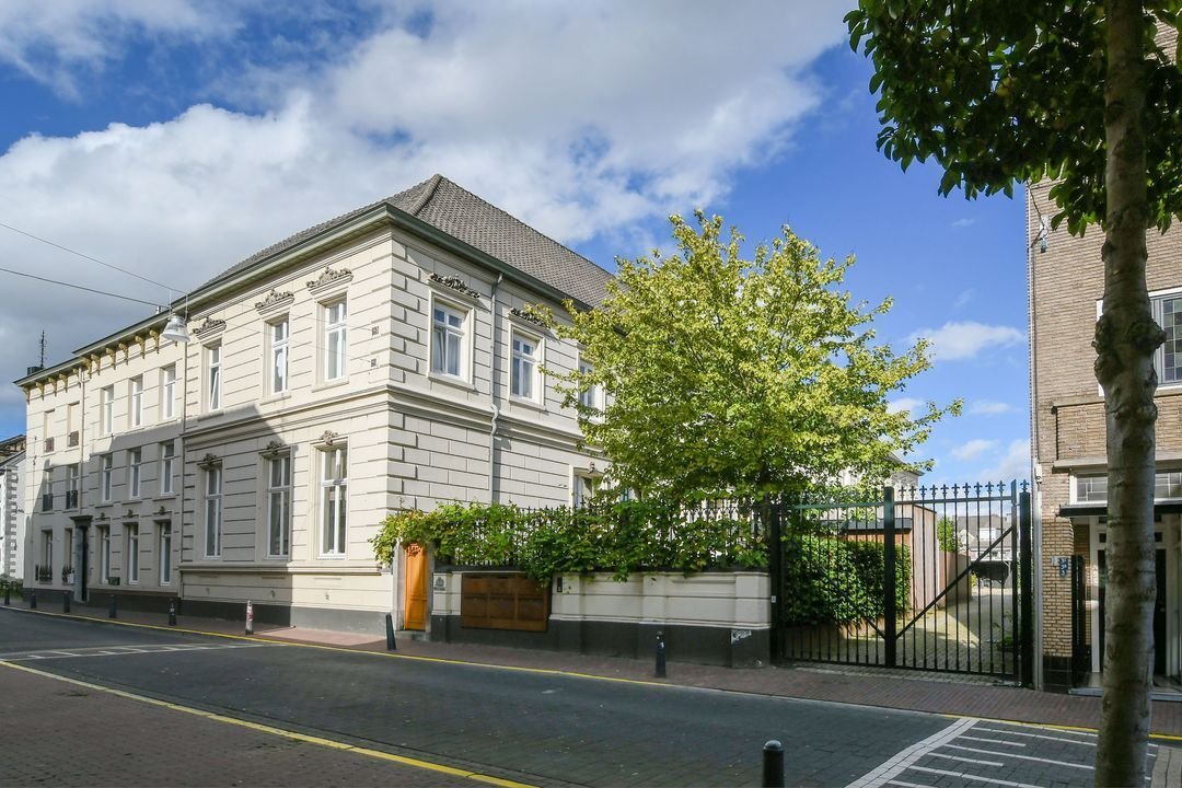 Zwartbroekstraat 1 A In Roermond, Limburg, Netherlands For Sale (14835413)