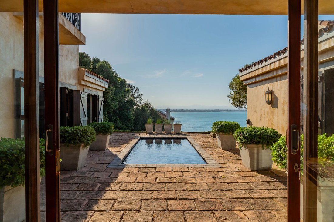 Dual Mandate 4 Bedroom House In Saint Francis Bay, Eastern Cape, South