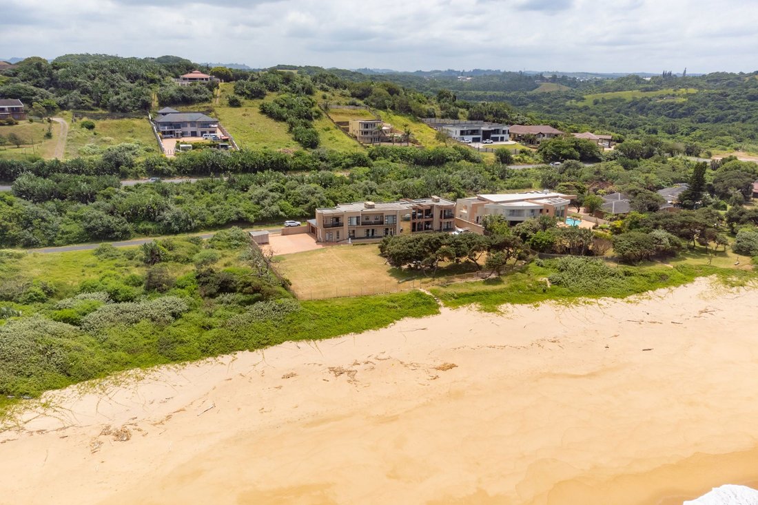 Luxury Beachfront Living At Its In Port Shepstone, Kwa Zulu Natal