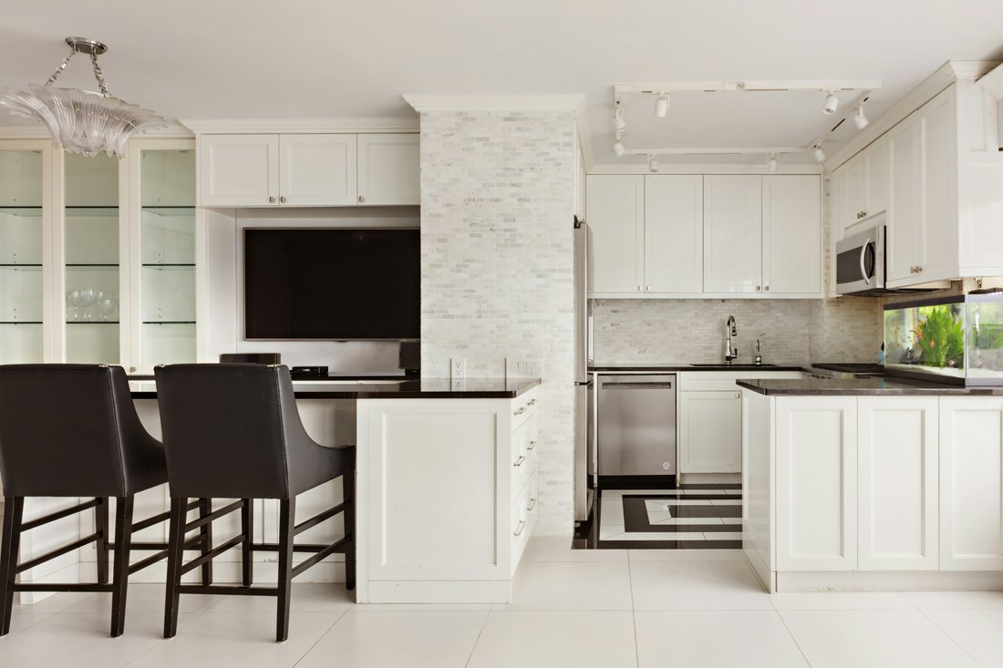 Gut Renovated Co Op In The Heart Of Murray In New York, New York