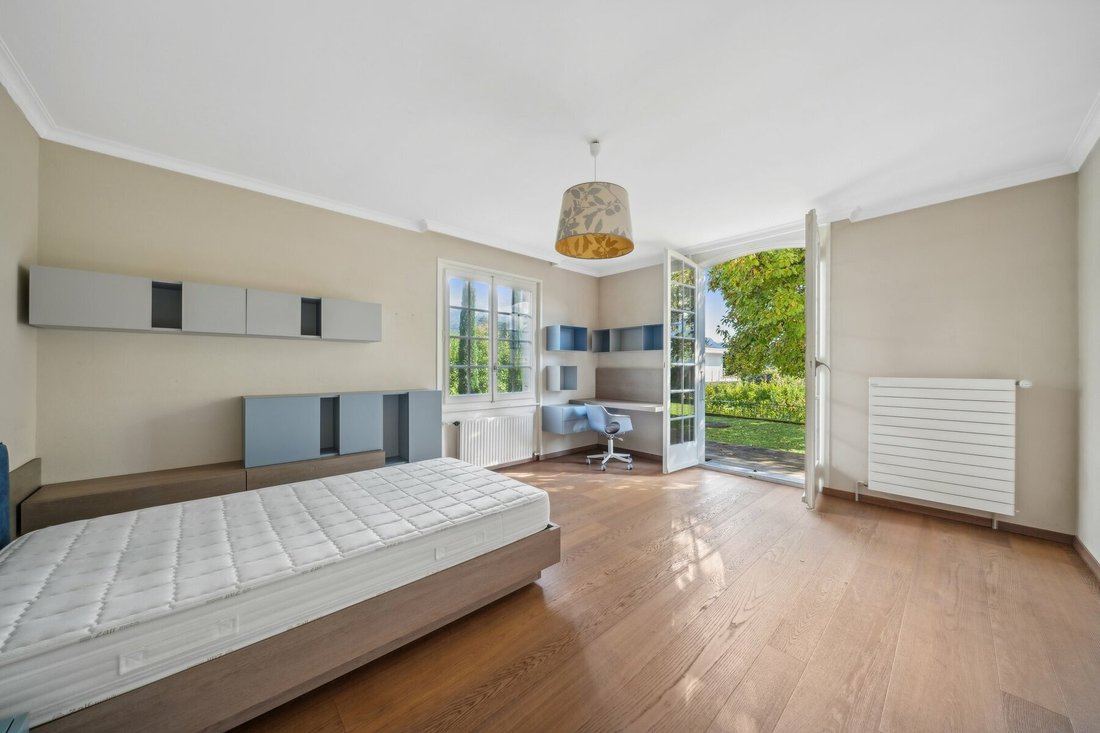 Rare Opportunity! Superb Detached Villa In La Tour De Peilz, Vaud, Switzerland For Sale (14836227)