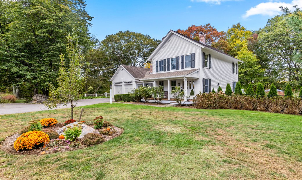 Custom Built Farmhouse Homestead In East Lyme, Connecticut, United