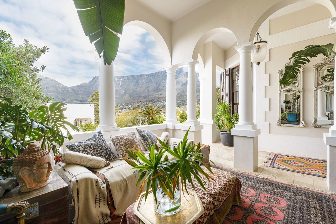 Iconic Colonial Victorian Home In In Cape Town, Western Cape, South