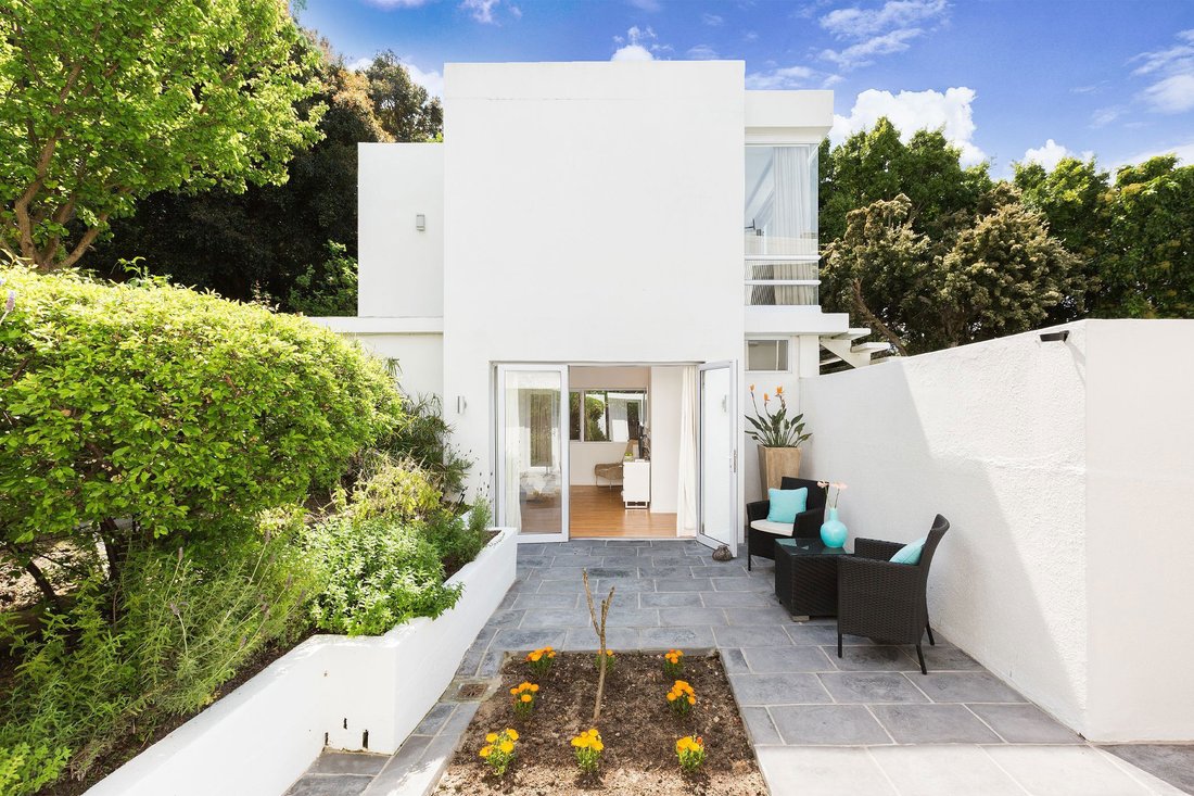 Your Mansion In The Valley In Cape Town, Western Cape, South Africa For