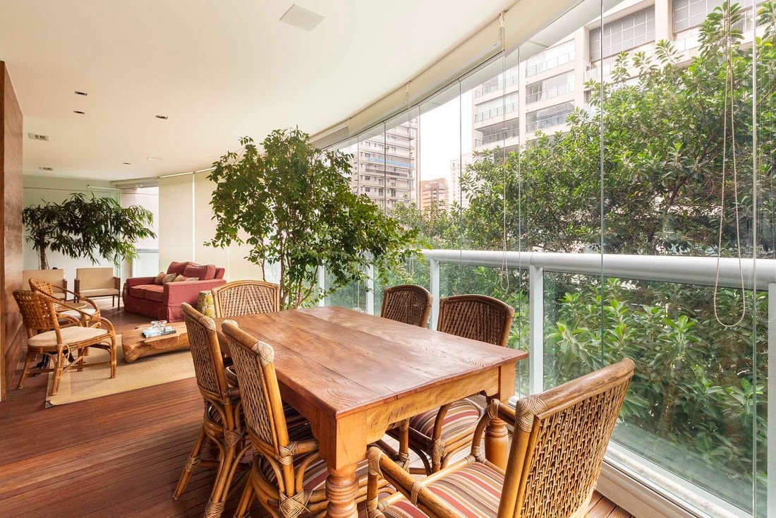 Apartment in São Paulo, State of São Paulo, Brazil 2 - 14839027