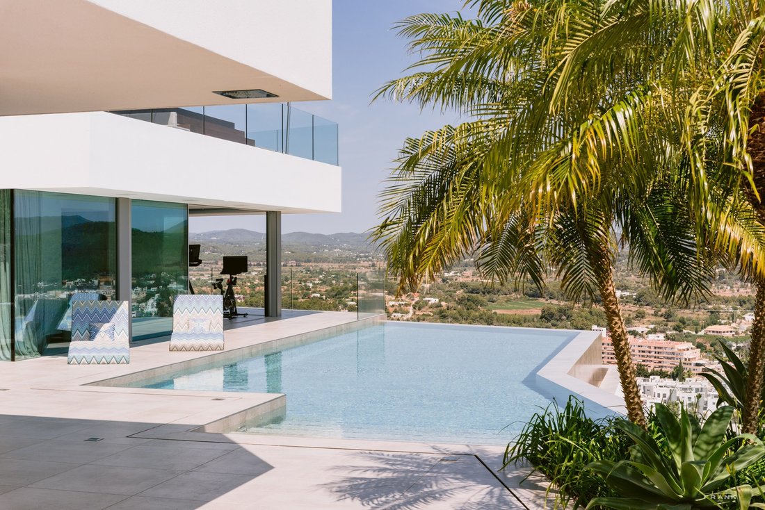 Villa in Santa Eularia des Riu, Balearic Islands, Spain 3 - 14838072