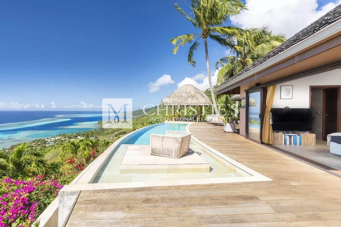 Exceptional Property In Puna'auia, Windward Islands, French Polynesia