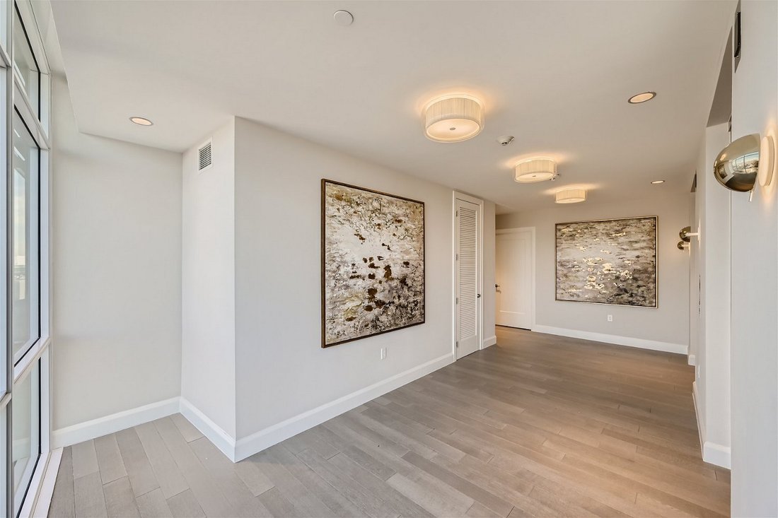 Harbor East In Baltimore, Maryland, United States For Sale (14832522)