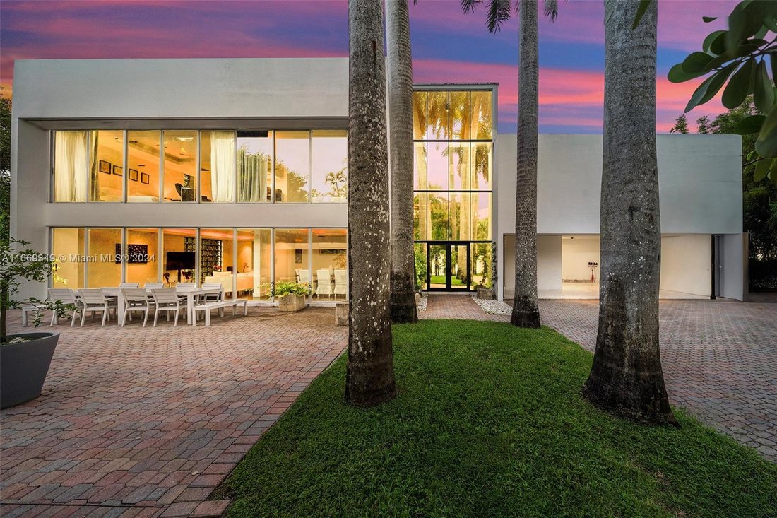 House Miami In Miami, Florida, United States For Rent (14833040)