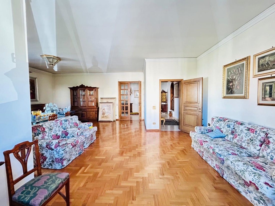 Villa in Hospital Zone, Empoli, Tuscany 5 - 14841625