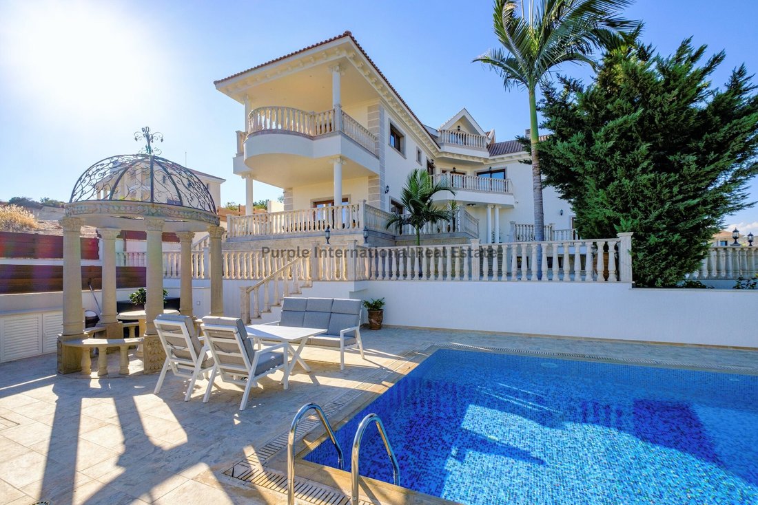 Villa in Mouttagiaka, Limassol, Cyprus 4 - 14842977