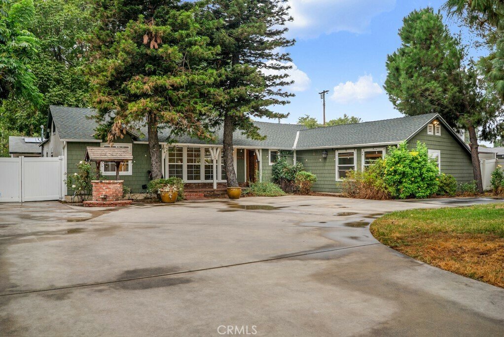 A Rare Find In Lake Balboa In Los Angeles, California, United States