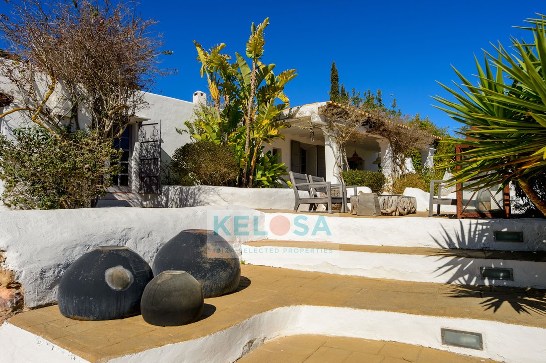 Finca in Can Furnet, Santa Eularia des Riu, Balearic Islands 3 - 14843641