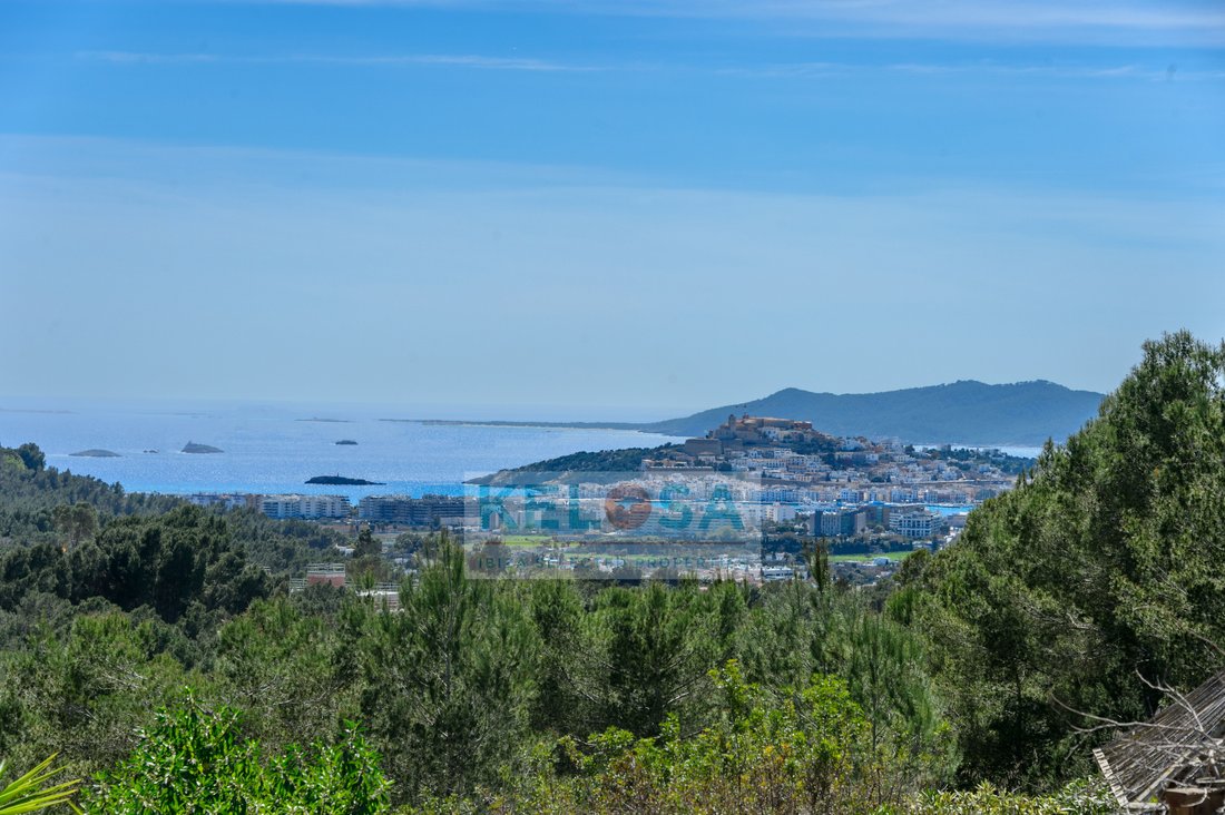 Finca in Can Furnet, Santa Eularia des Riu, Balearic Islands 2 - 14843641