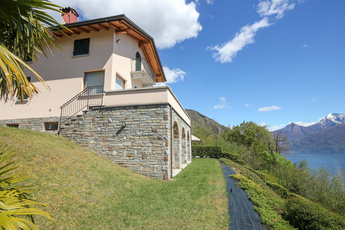 Villa in Menaggio, Lombardei, Italien 3 - 14843754