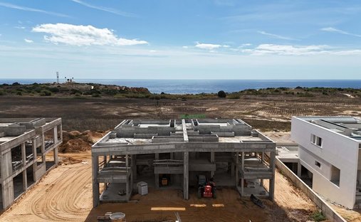 Villa in Sao Goncalo de Lagos, Algarve, Portugal 1
