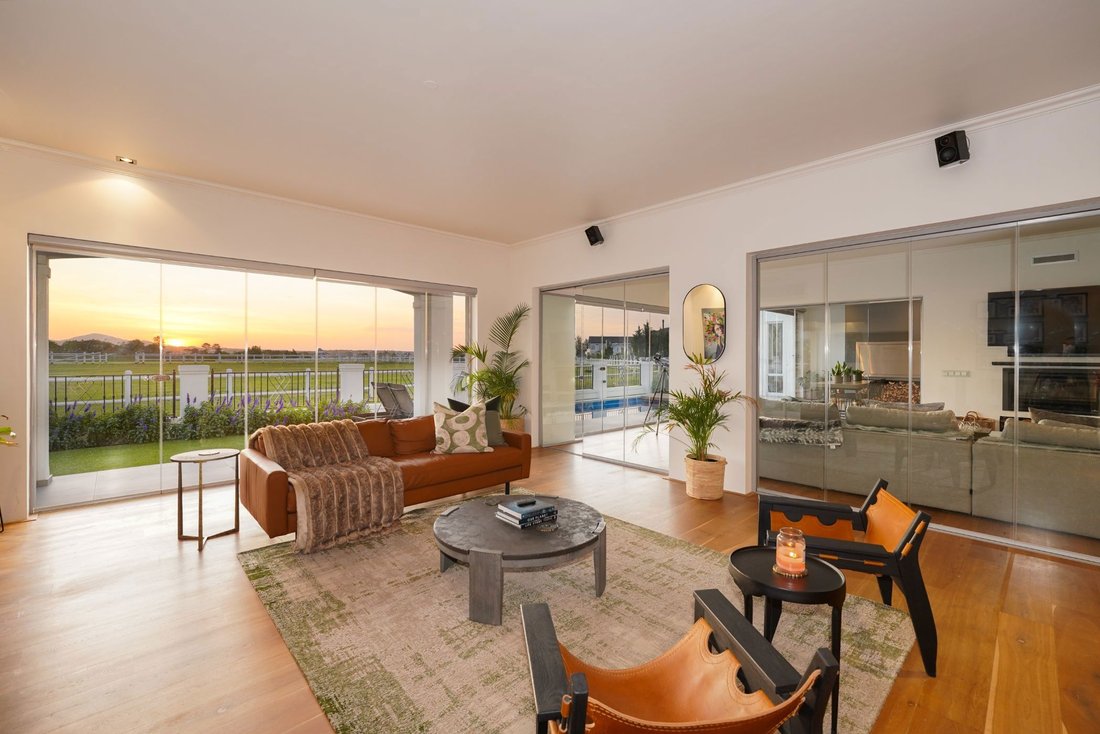 Stunning In Val De Vie Winelands Lifestyle Estate, Western Cape, South