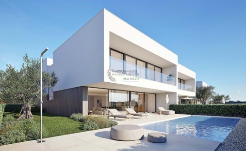 Villa in Sao Goncalo de Lagos, Algarve, Portugal 1