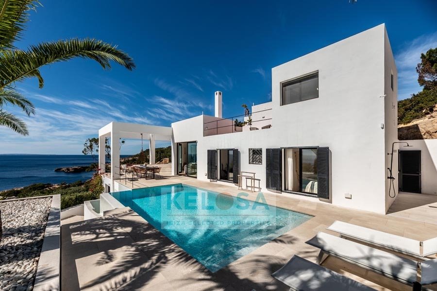 Villa in Roca Llisa, Santa Eularia des Riu, Balearic Islands 1 - 14845308