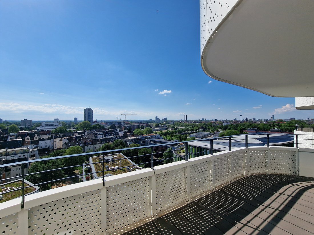 Köln Apartment In Cologne, North Rhine Westphalia, Germany For Sale