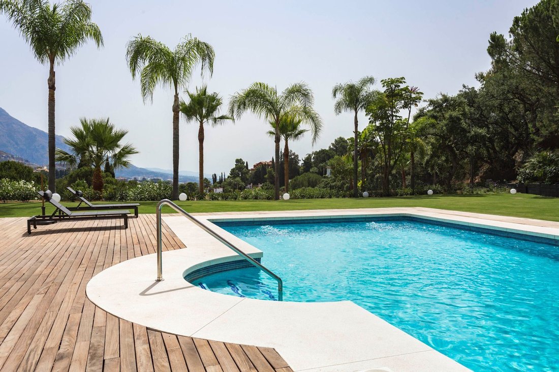 Villa in El Madroñal, Benahavis, Spain 5 - 14846285