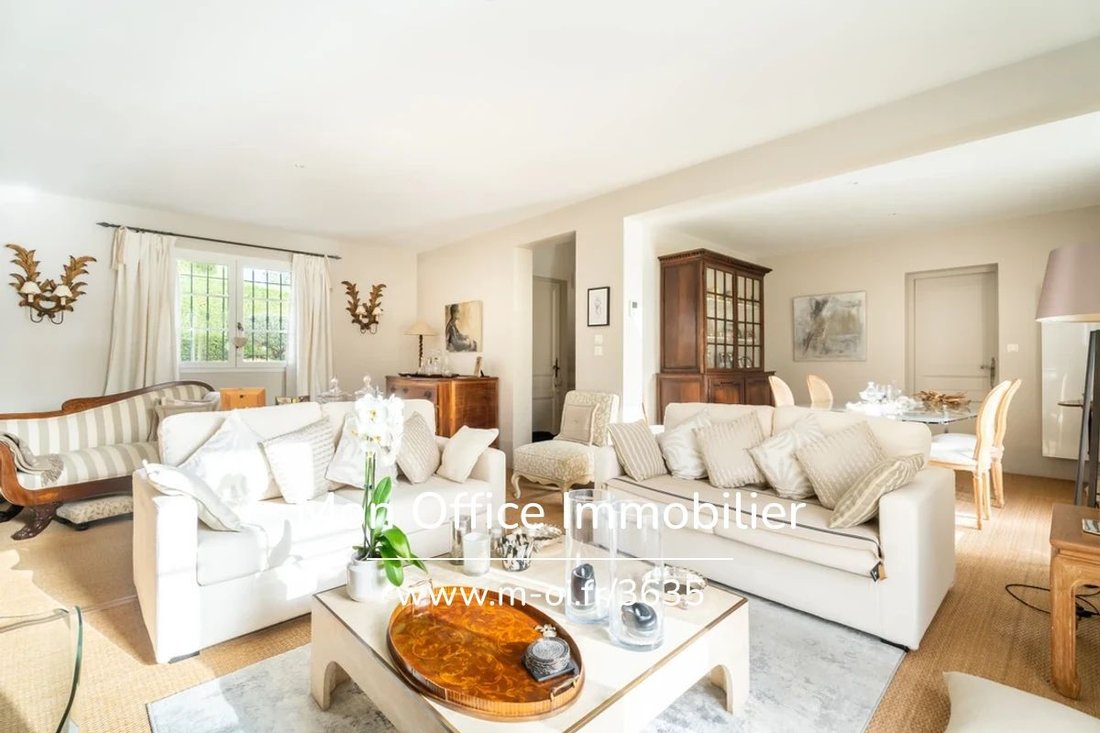 Référence 4771 Sic Un In Saint Raphaël, Provence Alpes Côte D'azur