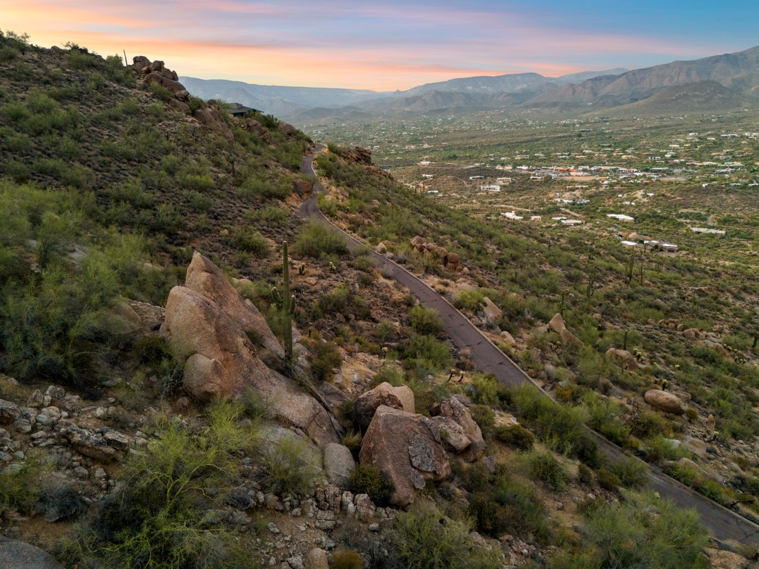 Hawksnest In Carefree, Arizona, United States For Sale (14846484)