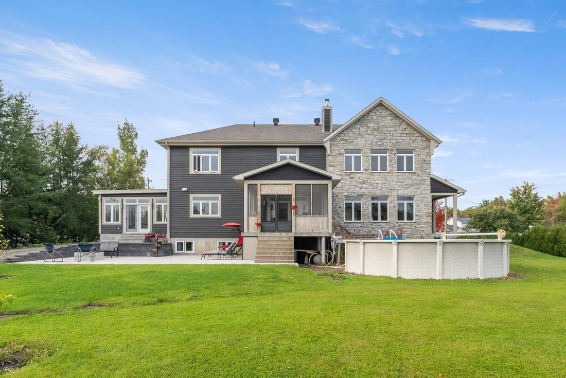 House in Levis, Quebec, Canada 3 - 14378196
